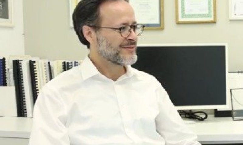 מטראומה למהפכה בבני ברק: המומחה שמשפר את הקשב והריכוז דרך איזון השמיעה